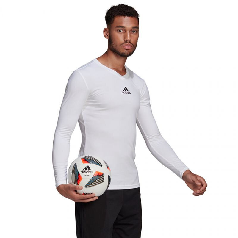 Meeste T-särk Adidas Team Base Tee M GN5676 цена и информация | Meeste spordiriided | kaup24.ee