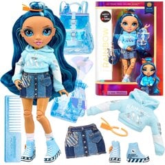 Кукла Rainbow High Junior High Fashion Doll - Skyler Bradshaw (Blue) (22 cm) цена и информация | MUST Металлическая бутылочка с Ярким рисунком (без BPA) (500ml) для мальчиков от 3+ лет Серая с Машинкой | kaup24.ee