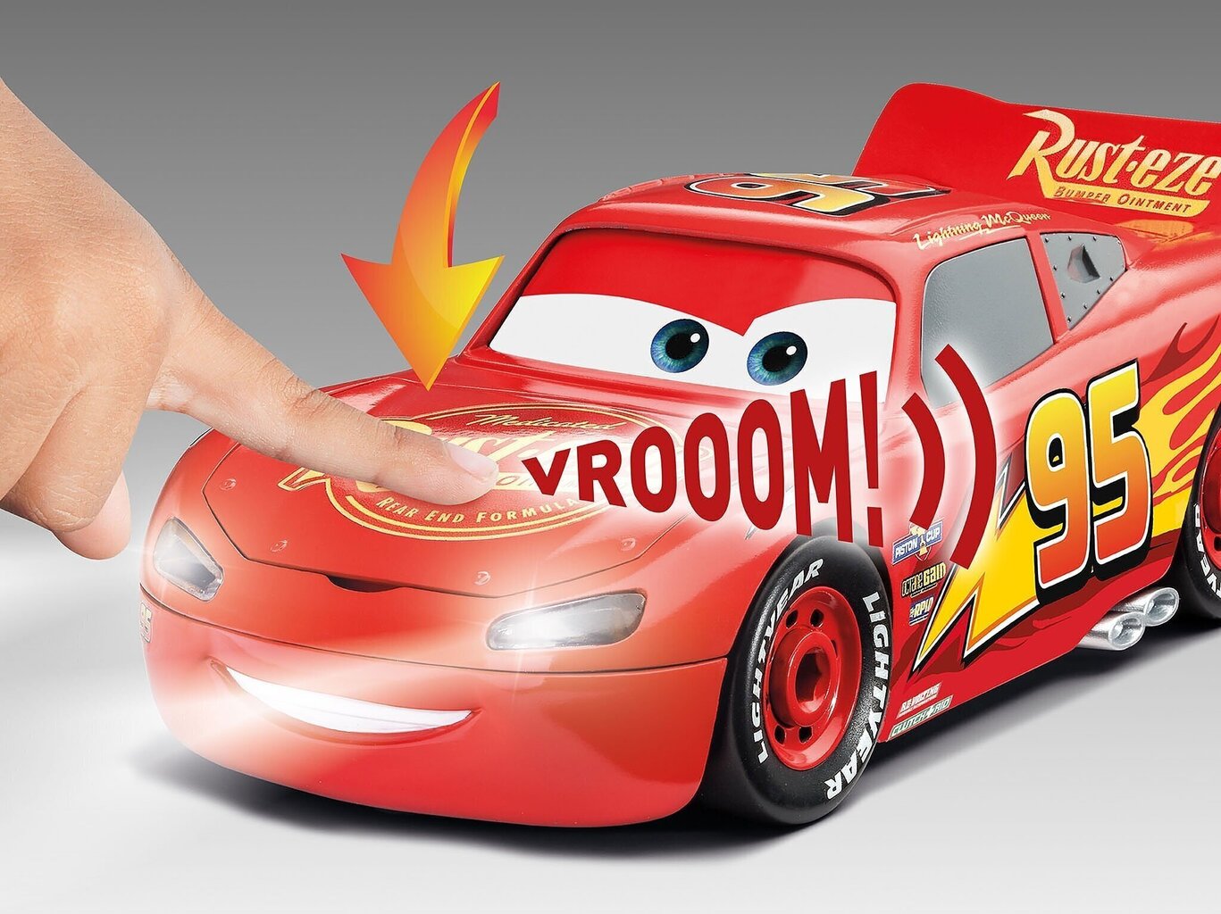 Revell mudelikomplekt- First Construction Lightning McQueen Disney Cars Auto with Light&Sound, 1/20, 00920 цена и информация | Klotsid ja konstruktorid | kaup24.ee