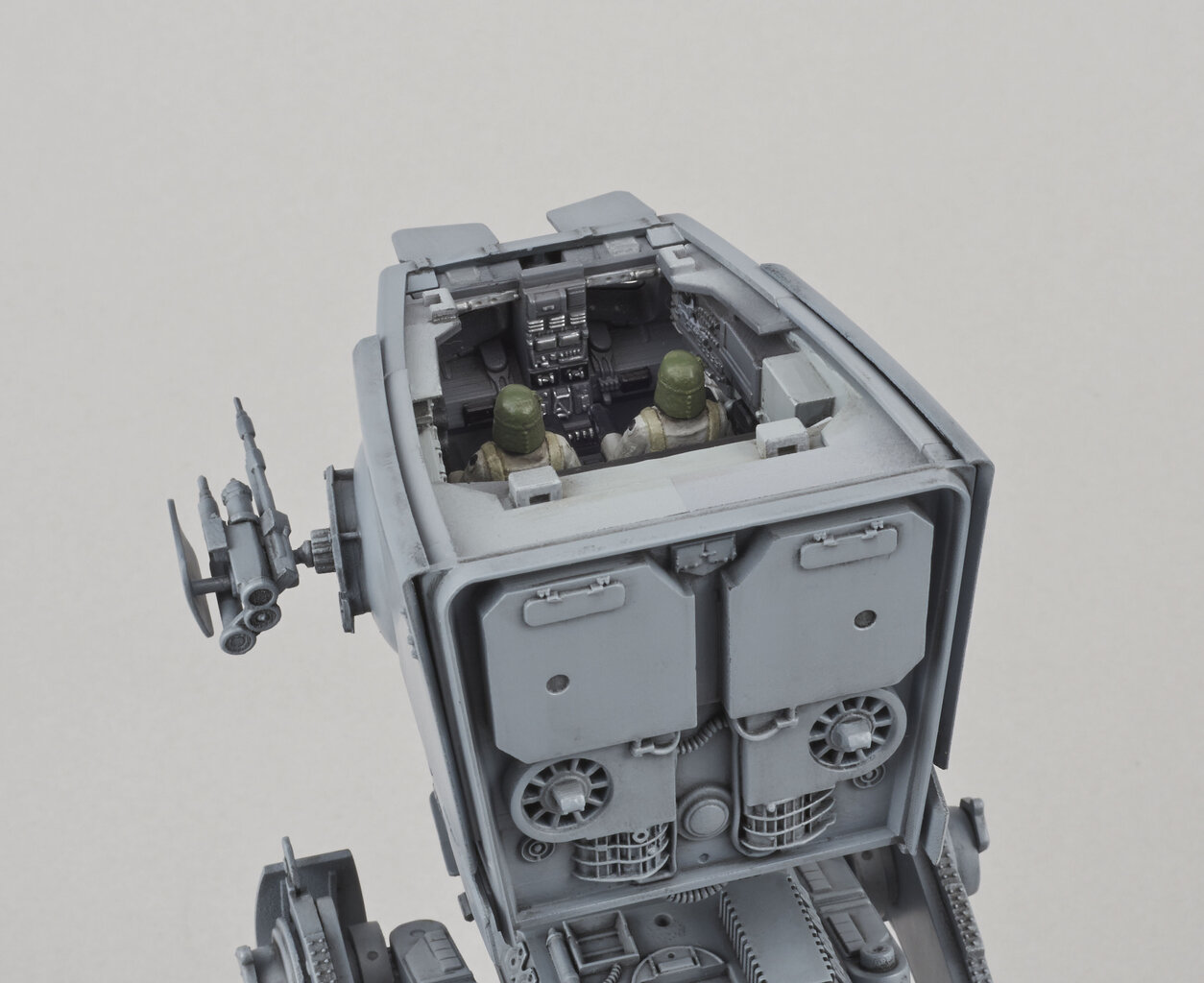 Plastikust kokkupandav mudel Revell Star Wars AT-ST 1:48 цена и информация | Klotsid ja konstruktorid | kaup24.ee