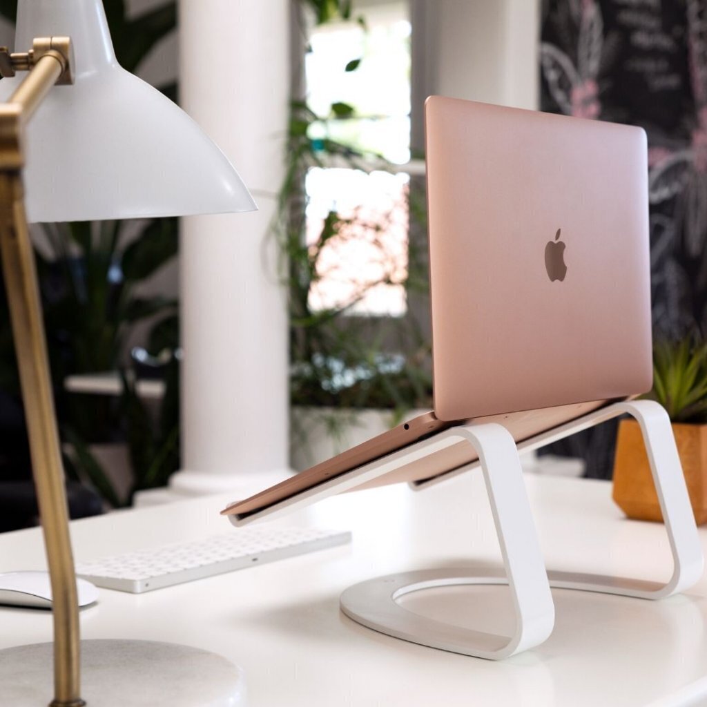 Twelve South Curve SE, sobib MacBookile – valge lauaalus sülearvutitele цена и информация | Sülearvuti tarvikud | kaup24.ee