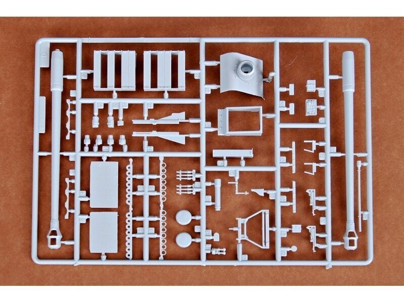 Trumpeter - German 12.8cm Selbstfahrlafette L/61 "Sturer Emil", 1/35, 00350 цена и информация | Klotsid ja konstruktorid | kaup24.ee