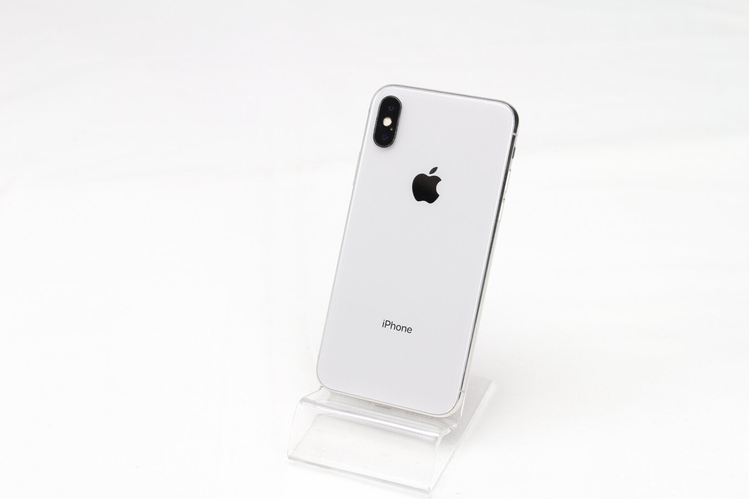 iPhone X 64GB Silver (kasutatud, seisukord A) цена и информация | Telefonid | kaup24.ee