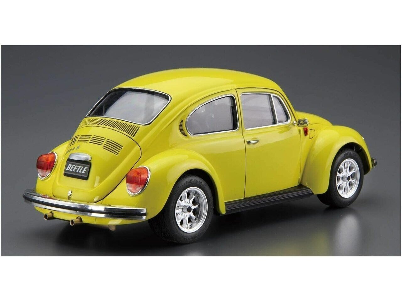 Aoshima - Volkswagen 13AD Beetle 1303S 1973, 1/24, 06130 цена и информация | Klotsid ja konstruktorid | kaup24.ee