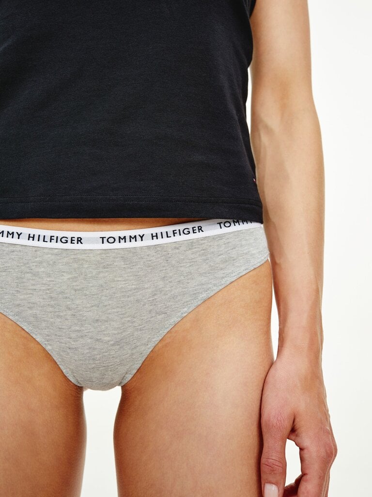 Tommy Hilfiger naiste stringid, 3 paari, THONG, valge/hall/must UW0UW02829 0TF 42165 цена и информация | Naiste aluspüksid | kaup24.ee