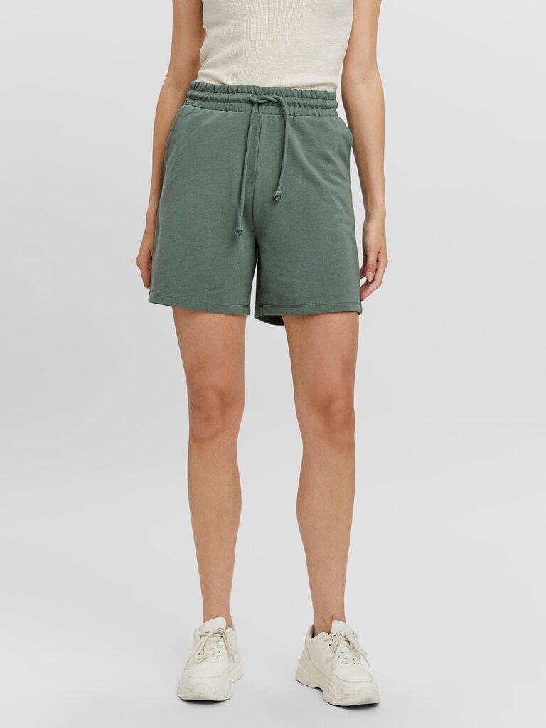 Vero Moda naiste lühikesed püksid 10259463*02, roheline 5715206780193 hind ja info | Naiste lühikesed püksid | kaup24.ee