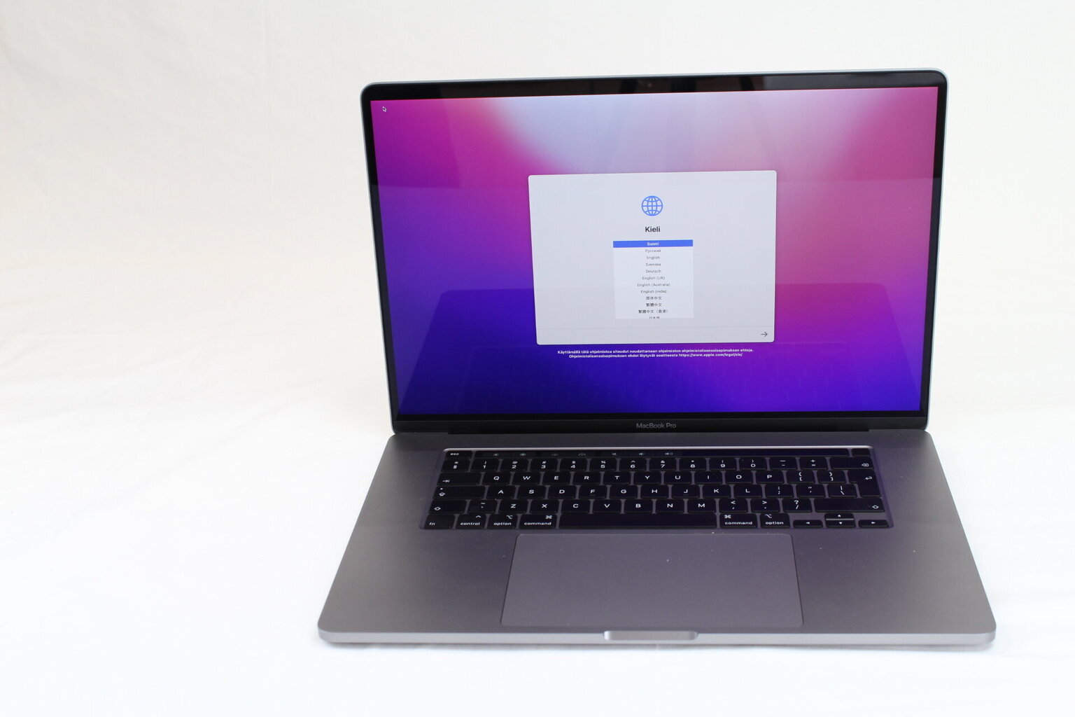 MacBook Pro 2019 Retina 16" 4xUSB-C - Core i7 2.6GHz / 32GB / 512GB SSD (Uuendatud, seisukord nagu uus) hind ja info | Sülearvutid | kaup24.ee