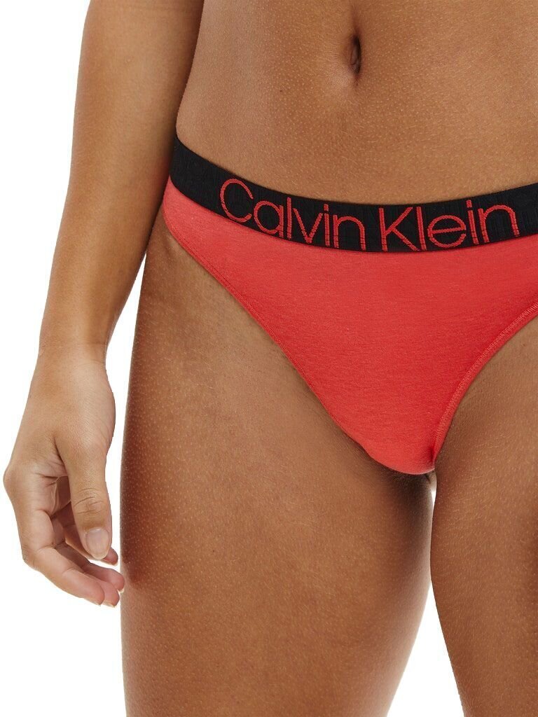 Calvin Klein naiste stringid THONG 000QF6579E XKP 29820 цена и информация | Naiste aluspüksid | kaup24.ee