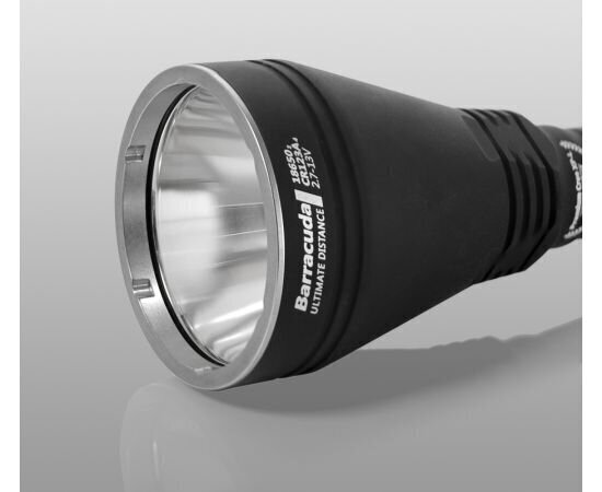 Taskulamp Armytek Barracuda XP-L HI, soe valgus цена и информация | Taskulambid, prožektorid | kaup24.ee