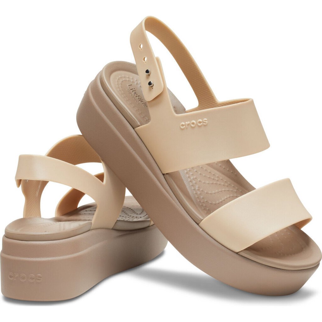 Crocs™ Brooklyn Metallic Low Wedge Women's 167527 hind ja info | Naiste sandaalid | kaup24.ee