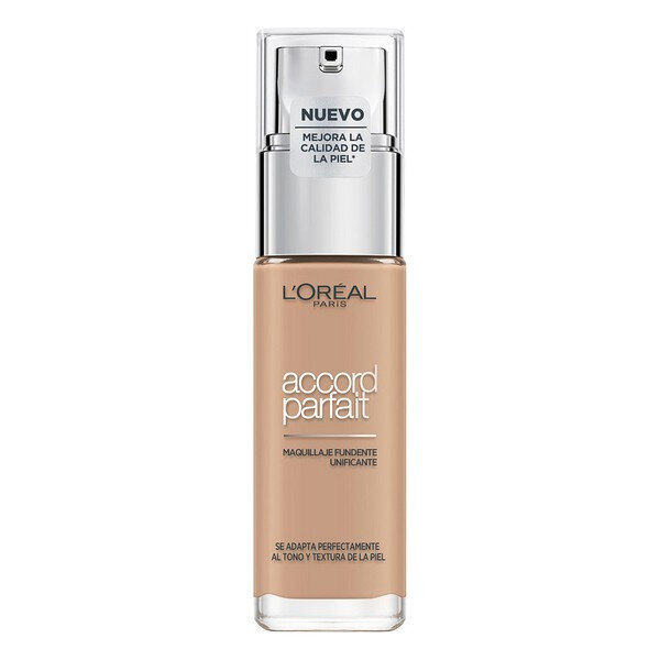 Vedel meigipõhi Accord Parfait L'Oreal Make Up (30 ml): Värvus - 5D/5W-golden san 30 ml цена и информация | Jumestuskreemid, puudrid | kaup24.ee