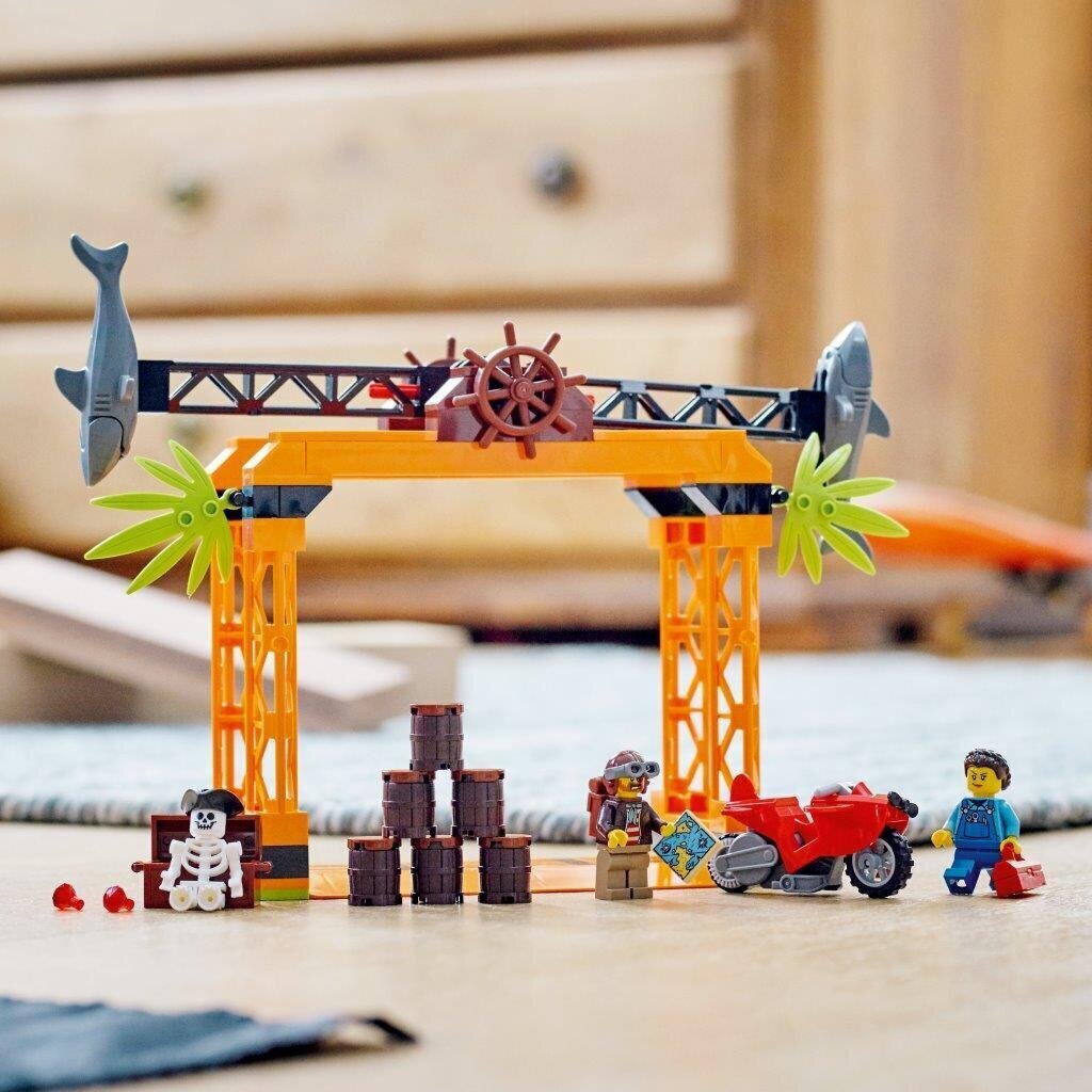 60342 LEGO® City Stunt Hai rünnaku trikiväljakutse hind ja info | Klotsid ja konstruktorid | kaup24.ee