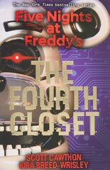 Koomiksid Manga Five Nights at Freddys The fourth closet цена и информация | Комиксы | kaup24.ee