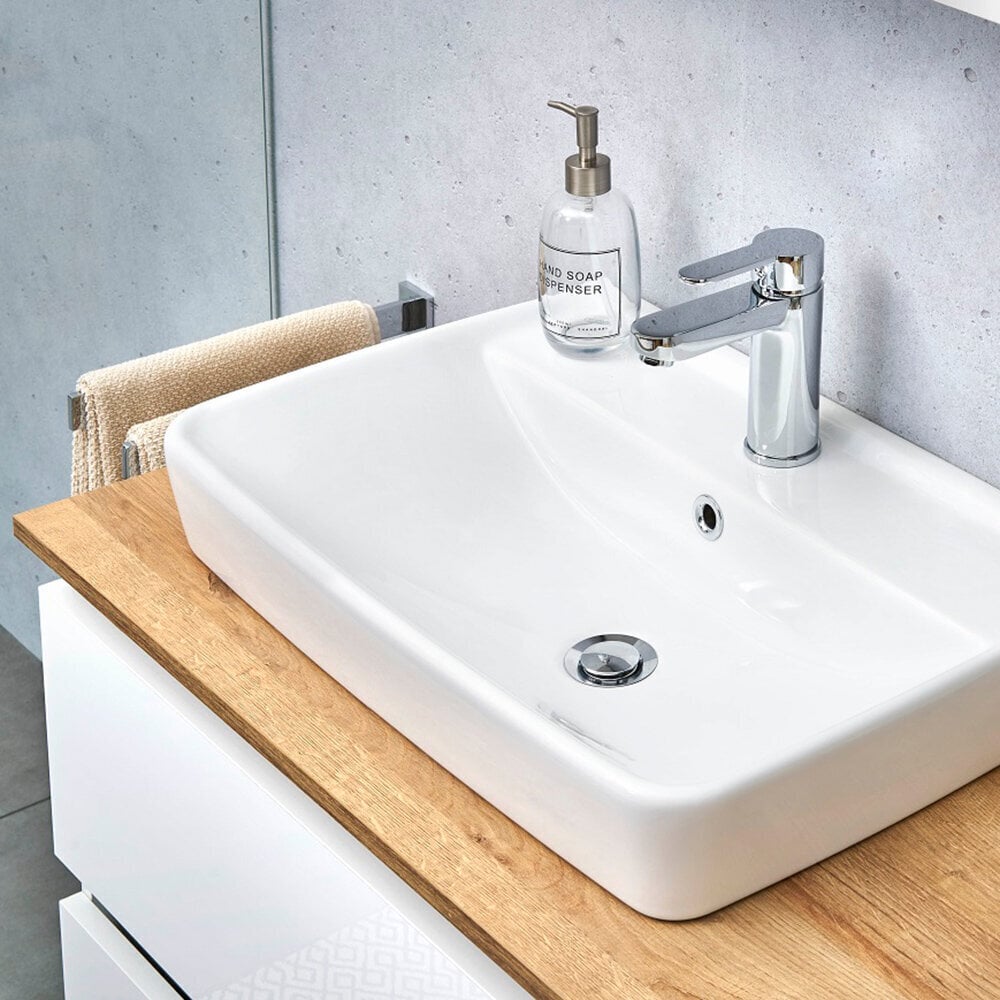 Led valgustusega vannitoamööbli komplekt ja valamu 360 valge läige hind ja info | Vannitoa komplektid | kaup24.ee