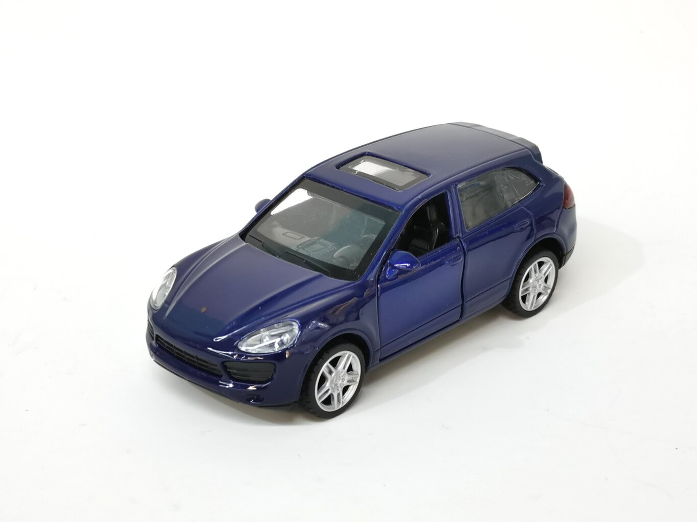 MSZ metallist mudelauto Porsche Cayenne S, 1:43 hind ja info | Poiste mänguasjad | kaup24.ee