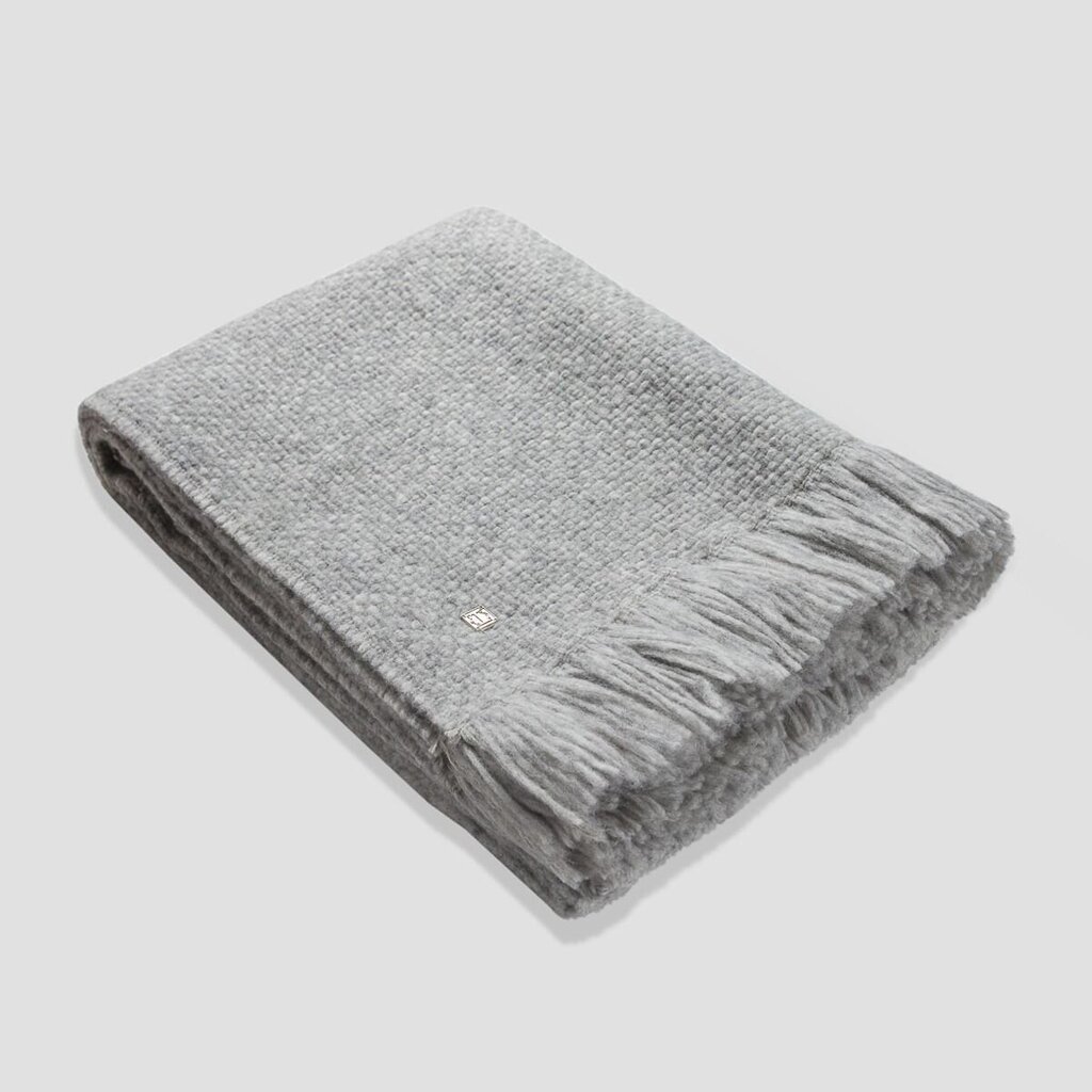 Bellini throw 130x180 grey цена и информация | Voodikatted, pleedid | kaup24.ee