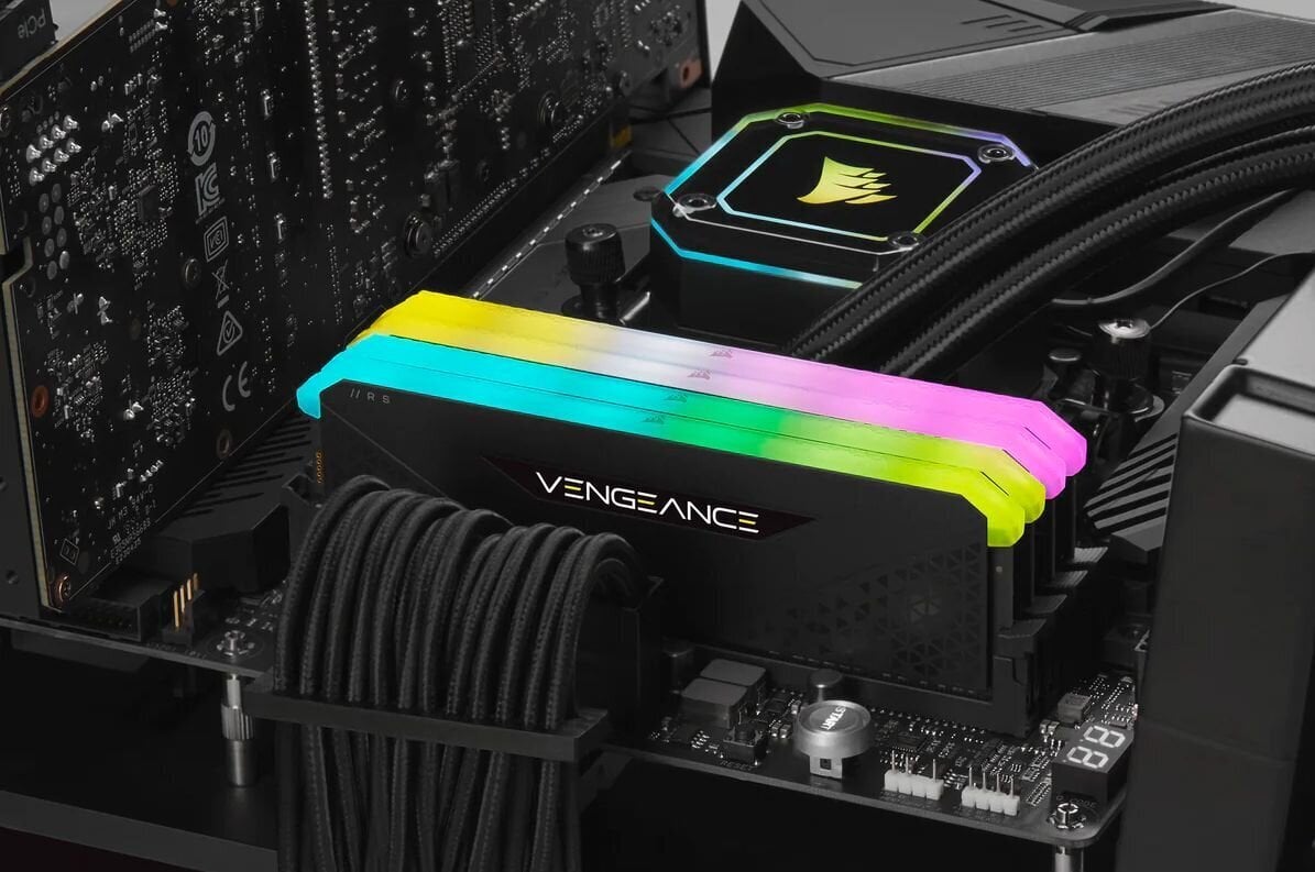 Corsair Vengeance CMG32GX4M2E3200C16 hind ja info | Operatiivmälu (RAM) | kaup24.ee