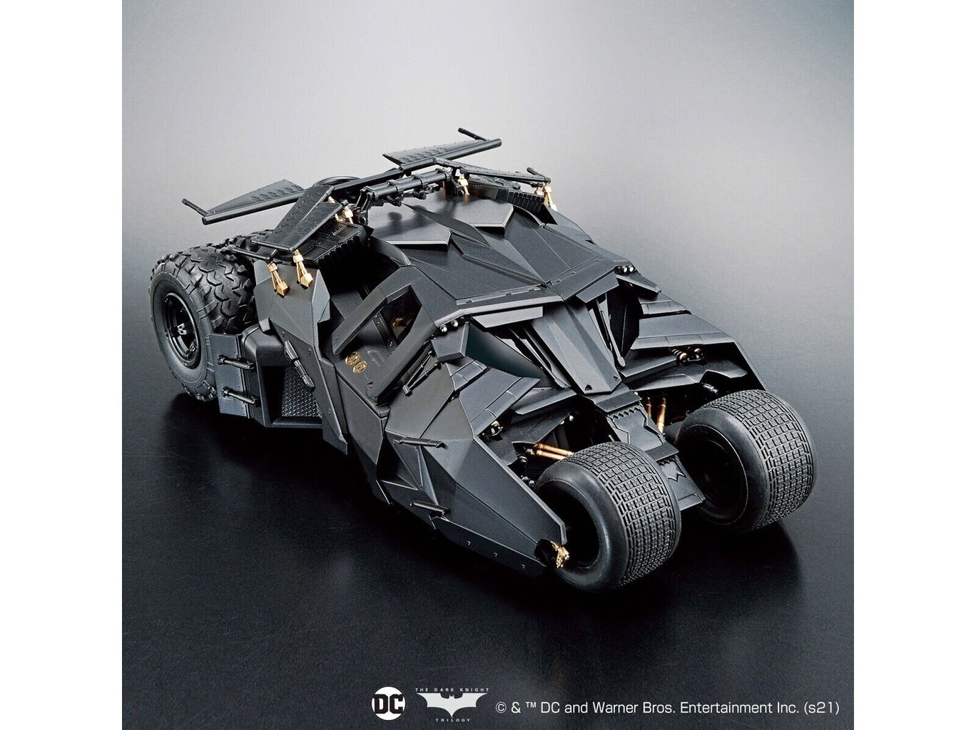 Bandai - Batmobile (Batman Begins Ver.), 1/35, 62184 hind ja info | Klotsid ja konstruktorid | kaup24.ee