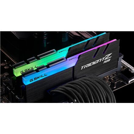 G.Skill Trident Z RGB 32 GB, DDR4, 3600 MHz, PC/server, Registered No, ECC No цена и информация | Operatiivmälu (RAM) | kaup24.ee