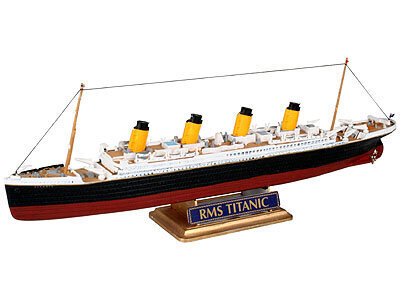 Revell R.M.S. Titanic hind ja info | Klotsid ja konstruktorid | kaup24.ee