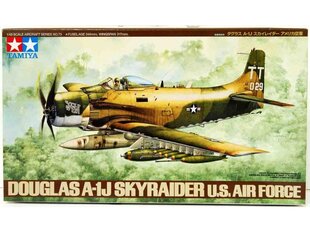 Tamiya - Douglas A-1J Skyraider U.S. Air Force, 1/48, 61073 цена и информация | Конструкторы и кубики | kaup24.ee