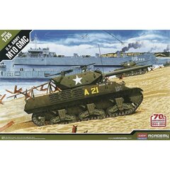 Liimitav mudel Academy 13288 US ARMY M10 GMC "Anniv.70 Normandy Invasion 1944" 1/35 цена и информация | Склеиваемые модели | kaup24.ee