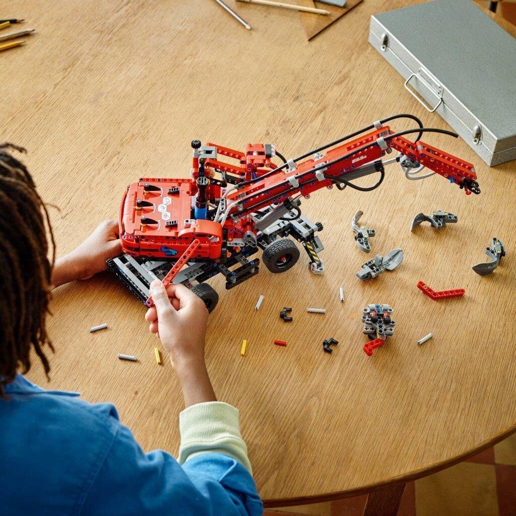 42144 LEGO® Technic Haarats цена и информация | Klotsid ja konstruktorid | kaup24.ee