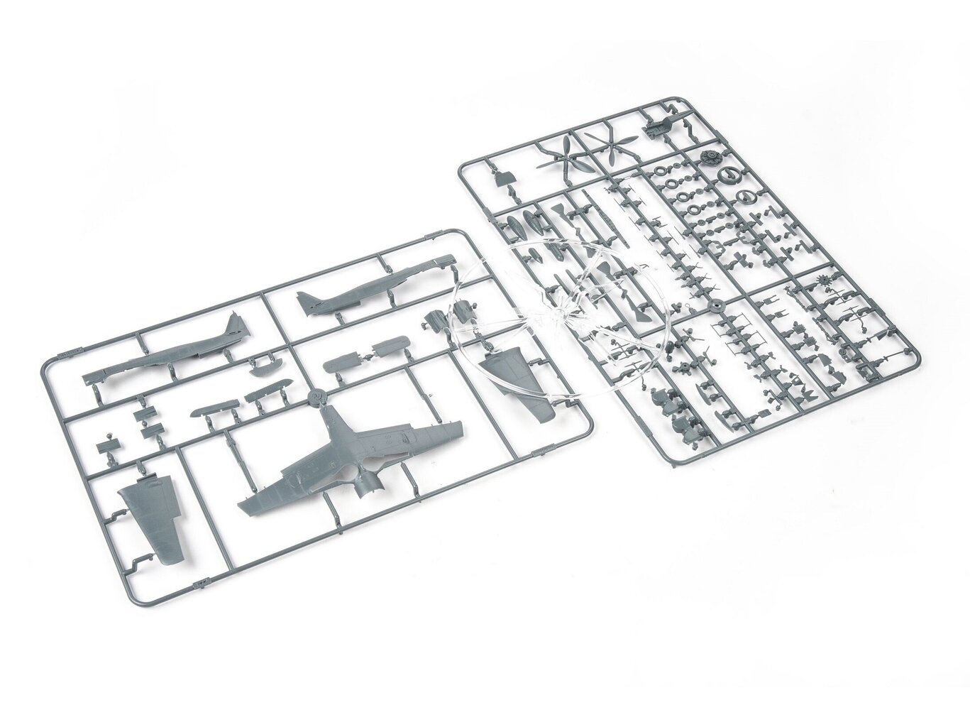 Eduard - Fw 190A-8 standard wings Weekend edition, 1/72, 7463 hind ja info | Klotsid ja konstruktorid | kaup24.ee