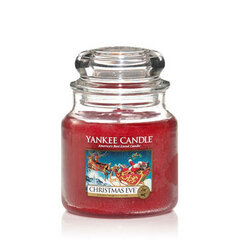 Yankee Candle Christmas Eve Candle 104.0g цена и информация | Подсвечники, свечи | kaup24.ee