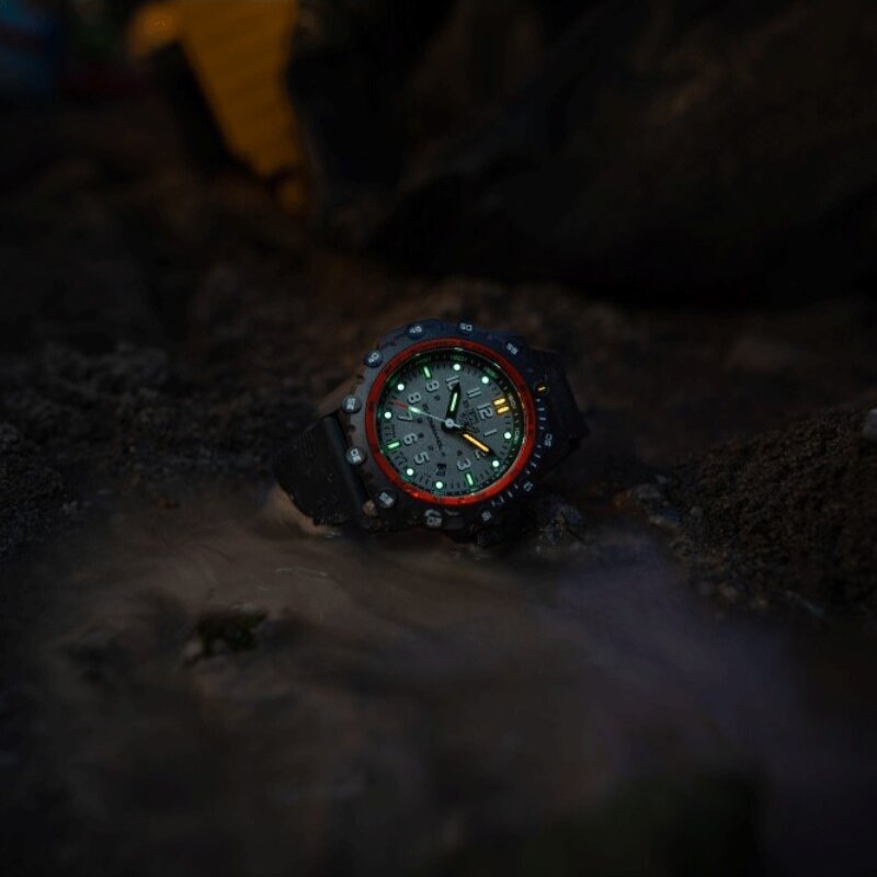 Meeste käekell Luminox The Comando Frogman 3300 Series XS.3301 hind ja info | Meeste käekellad | kaup24.ee