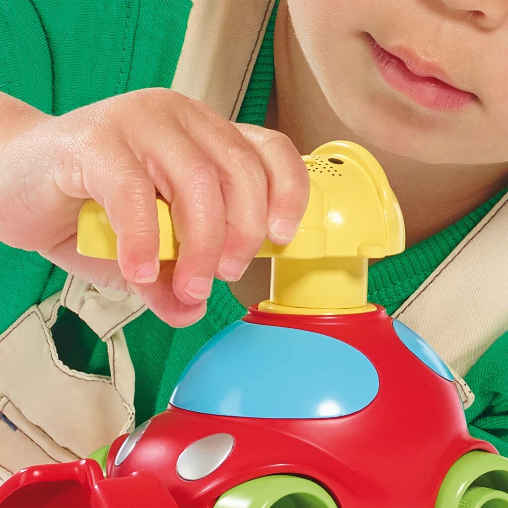 Puksiirauto koos auto ja juhiga TOMY цена и информация | Imikute mänguasjad | kaup24.ee
