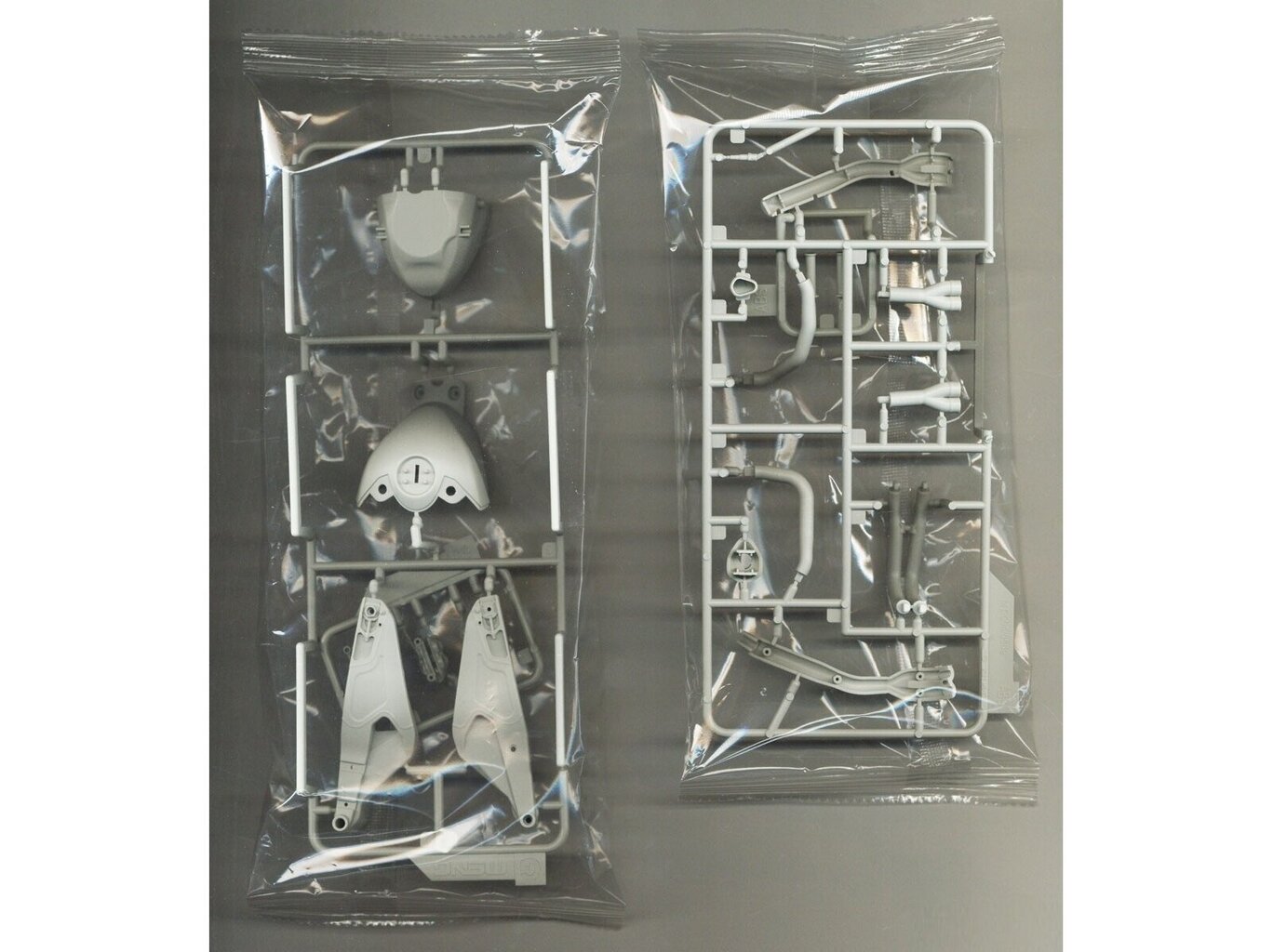 Meng Model - BMW HP4 Race, 1/9, MT-004 hind ja info | Klotsid ja konstruktorid | kaup24.ee