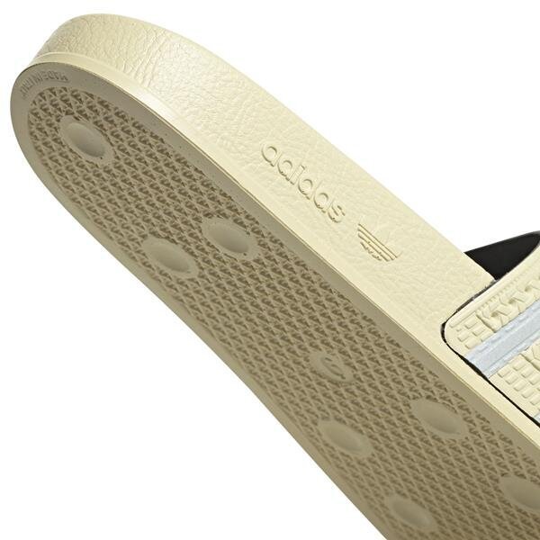 Plätud adidas originals adilette fu9897 hind ja info | Naiste plätud ja sussid | kaup24.ee