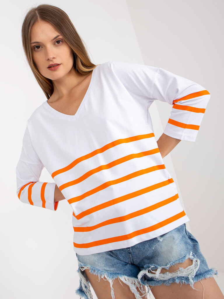 Naiste valge vabaaja pluus цена и информация | Naiste pluusid, särgid | kaup24.ee