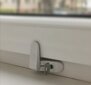 Lisaturvaline aknalukk koos luku ja võtmega valget värvi Penkid цена и информация | Lukud | kaup24.ee