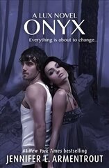 Onyx (Lux - Book Two) цена и информация | Фантастика, фэнтези | kaup24.ee