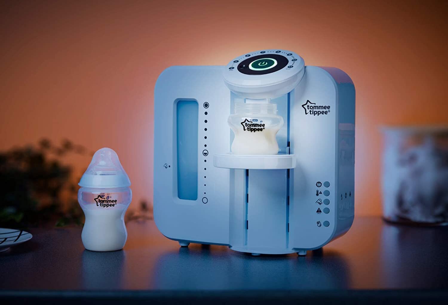 TOMMEE TIPPEE piimasegu valmistamise masin Perfect Prep UK , 423738 цена и информация | Beebitoidu valmistajad | kaup24.ee