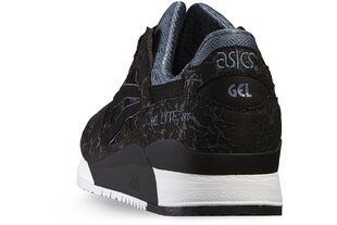 Женские кроссовки Asics Gel Lyte III цена и информация | Спортивная обувь, кроссовки для женщин | kaup24.ee