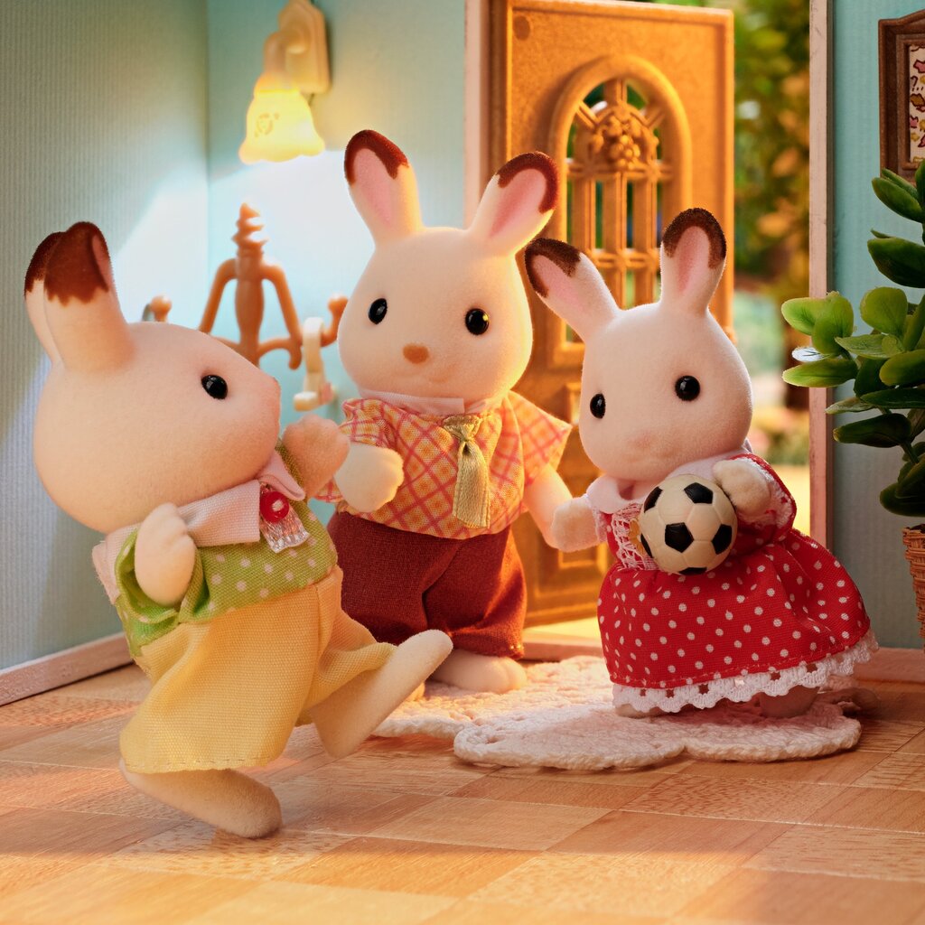 Küüliku perekond Sylvanian Families hind ja info | Tüdrukute mänguasjad | kaup24.ee