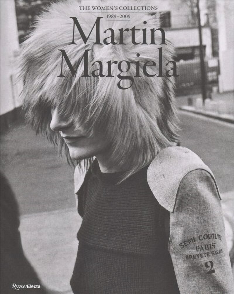 Martin Margiela: The Women's Collections 1989-2009 цена и информация | Moeraamatud | kaup24.ee