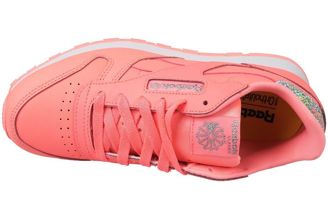 Naiste spordijalatsid Reebok Classic Leather BS8981 hind ja info | Naiste spordi- ja vabaajajalatsid | kaup24.ee