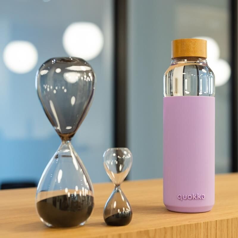 Klaasist ümar silikoonkaanega joogipudel 660ml (lilac) hind ja info | Joogipudelid | kaup24.ee