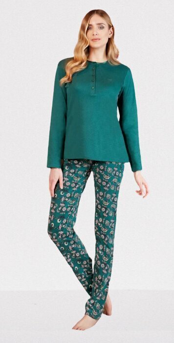 Naiste pidžaama pikkade pükstega Nottingham mod. PG38107 (tumeroheline) цена и информация | Öösärgid, pidžaamad | kaup24.ee