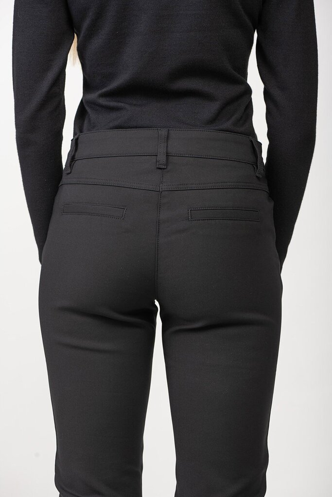 Maglia naiste püksid, Short 30" 362210 02, must hind ja info | Naiste püksid | kaup24.ee