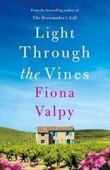 Light Through the Vines цена и информация | Фантастика, фэнтези | kaup24.ee