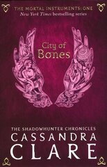 Mortal Instruments 1: City of Bones: City of Bones цена и информация | Книги для подростков и молодежи | kaup24.ee