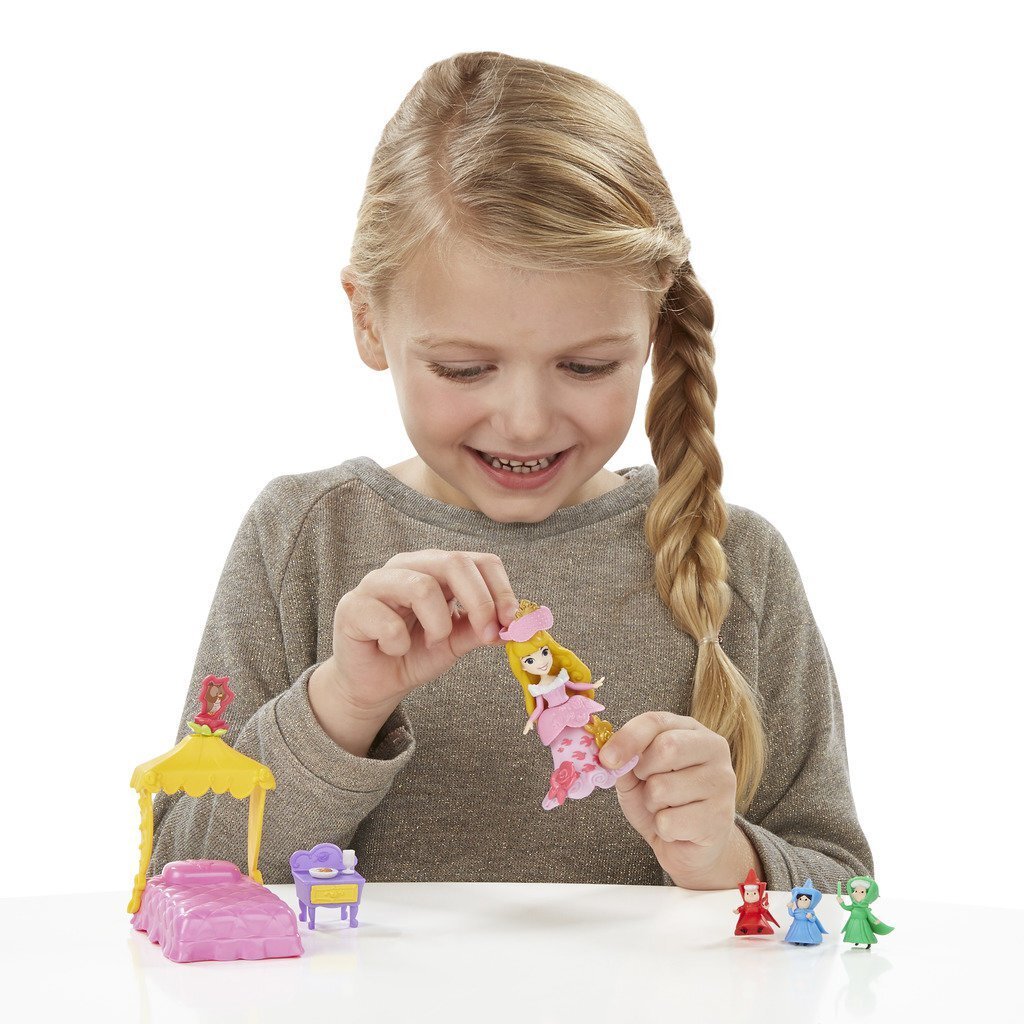 Väikse nuku ja mööbli komplekt Disney Princess Hasbro hind ja info | Tüdrukute mänguasjad | kaup24.ee