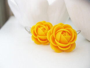 Troli Желто-оранжевые серьги с подвесками Солнечные цветы цена и информация | Серьги | kaup24.ee