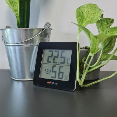 Temperatuuri- ja niiskusmõõtur koos kella, kuupäeva ja äratuskellaga hind ja info | Ilmajaamad, termomeetrid | kaup24.ee