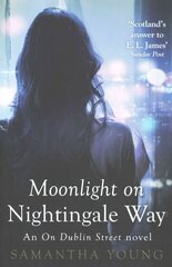 Moonlight on Nightingale Way цена и информация | Фантастика, фэнтези | kaup24.ee